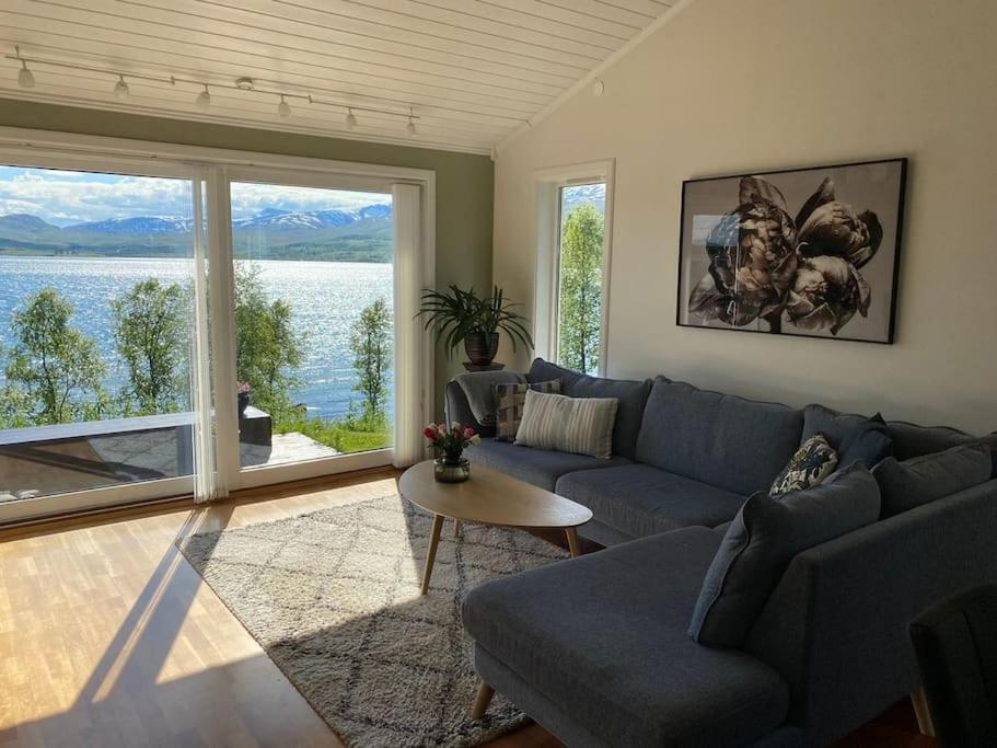 Great House With Amazing Location!!Sea & Mountain View! Vila Kvaloya Exterior foto