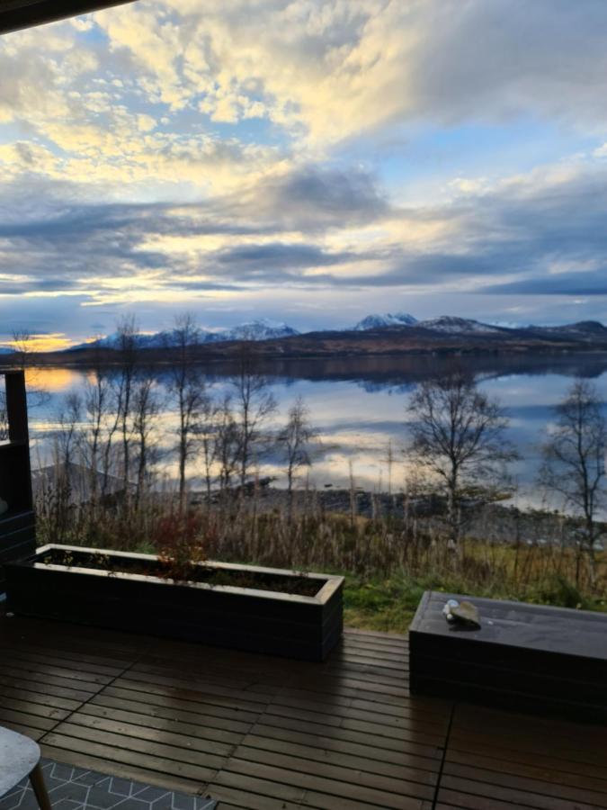 Great House With Amazing Location!!Sea & Mountain View! Vila Kvaloya Exterior foto